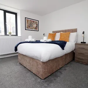 Luxury Loft Apartment! Great Location Apartment Cardiff