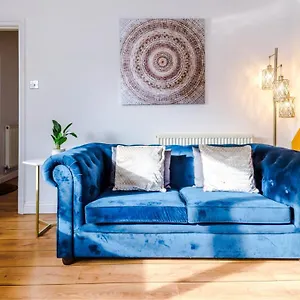 Newhall Road - 4 Bedroom Chester - Parking Wervin